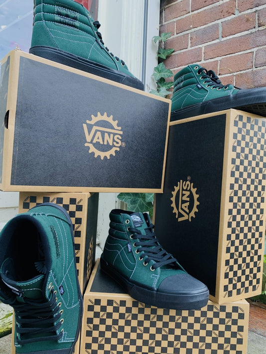 Dakota Roche Signature shoes now available!
