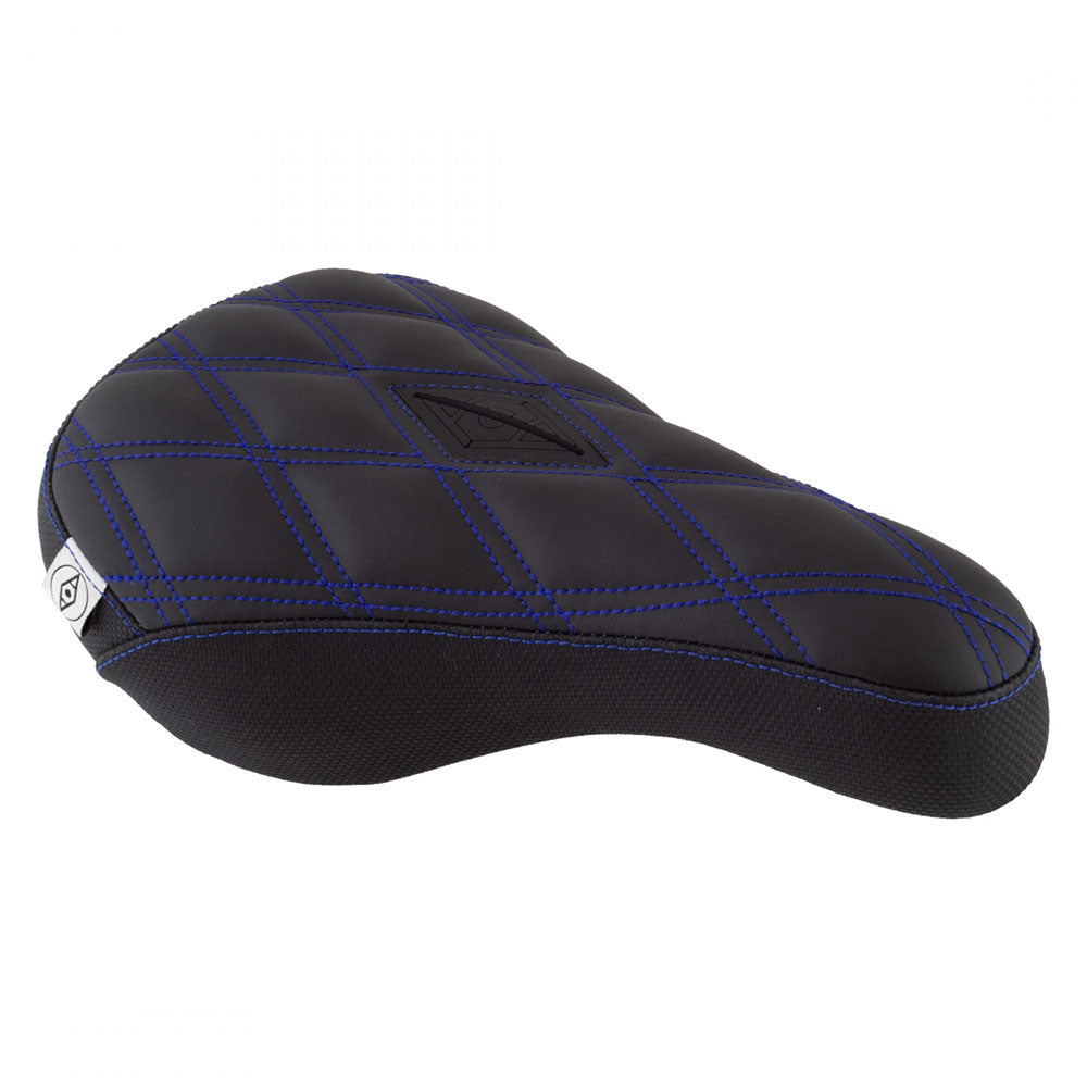 Alienation Gripper Seat