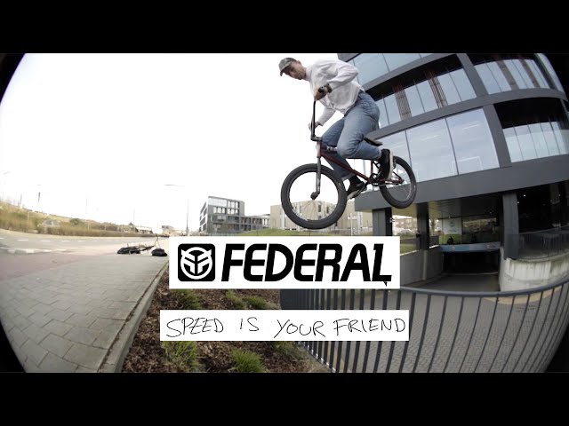 Load video: SPEED IS YOUR FRIEND - Stijn Hens